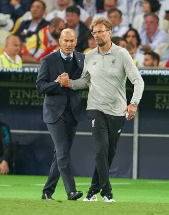 Juergen KLOPP Coach Liverpool congratulates Zinedine ZIDANE Coach Real Madrid REAL MADRID FC LIVERPOOL Football UEFA Champions League Final Kiev Ukraine May 26 2018 CL Season 2017 2018