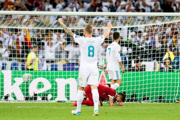180526 Dejan Lovren of Liverpool looks dejected after 3 1 during the UEFA Champions League final between Real Madrid and Liverpool on May 26, 2018 in Kyiv Photo Vegard Wivestad Grott BILDBYRAN Code VG 170178  Copyright: VEGARDxWIVESTADxGRoTT BB180526ZB032