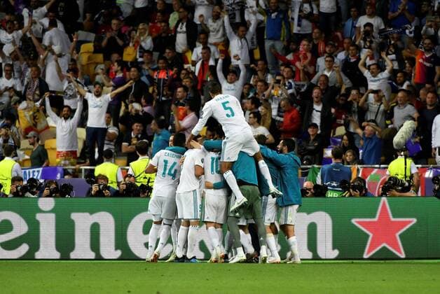 Fußball, CL Finale, Real Madrid - FC Liverpool Real Madrid players celebrate after scoring a goal during the UEFA Champions League final between Real Madrid and Liverpool FC at the NSC Olimpiyskiy stadium in Kiev, Ukraine, 26 May 2018. UCL Final 2018 - Real Madrid vs Liverpool FC !ACHTUNG: NUR REDAKTIONELLE NUTZUNG!  Copyright: xMykolaxTysx RML01 20180526-636629713877024080
