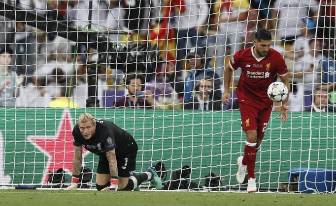 Loris Karius of Liverpool devastated during the UEFA Champions League Final match at the NSK Olimpiyskiy Stadium, Kiev. Picture date 26th May 2018. Picture credit should read: David Klein Sportimage EDITORIAL USE ONLY. No use with unauthorised audio, video, data, fixture lists, club league logos or live services. Online in-match use limited to 120 images, no video emulation. No use in betting, games or single club league player publications.