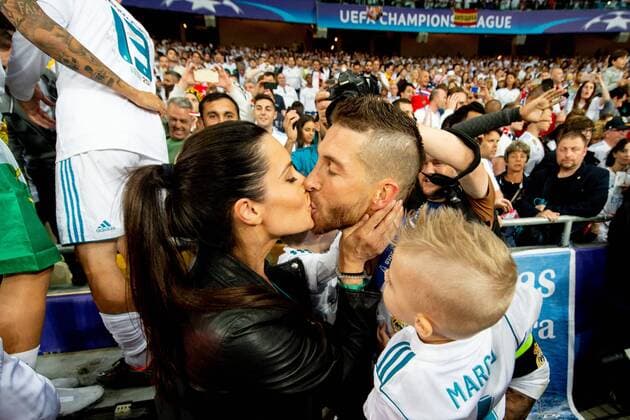 180526 Sergio Ramos or Real Madrid kisses his wife Pilar Rubio after the UEFA Champions League final between Real Madrid and Liverpool on May 26, 2018 in Kyiv Photo Vegard Wivestad Grott BILDBYRAN Code VG 170178  Copyright: VEGARDxWIVESTADxGRoTT BB180526ZE037