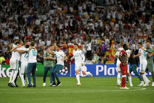 Real Madrid s players celebrate after winning the UEFA Champions League final between Real Madrid and Liverpool FC at the NSC Olimpiyskiy stadium in Kiev, Ukraine, 26 May 2018. UCL Final 2018 - Real Madrid vs Liverpool FC !ACHTUNG: NUR REDAKTIONELLE NUTZUNG!  Copyright: xMykolaxTysx RML01 20180526-636629739662465354