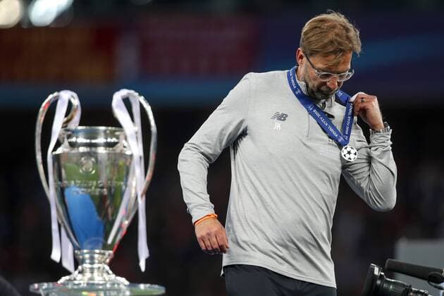 Themen der Woche - SPORT KW21 Bilder des Tages - SPORT SOCCER - UEFA CL final, Liverpool vs Real KIEV,UKRAINE,26.MAY.18 - SOCCER - UEFA Champions League, final, Liverpool FC vs Real Madrid CF. Image shows the trophy and head coach Juergen Klopp (Liverpool). GEPAxpictures xMaticxKlansek