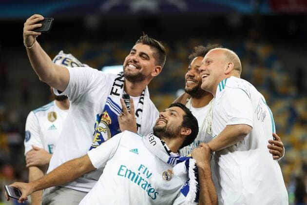 SOCCER - UEFA CL final, Liverpool vs Real KIEV,UKRAINE,26.MAY.18 - SOCCER - UEFA Champions League, final, Liverpool FC vs Real Madrid CF. Image shows Marcelo (Madrid) with fans. GEPAxpictures xMaticxKlansek
