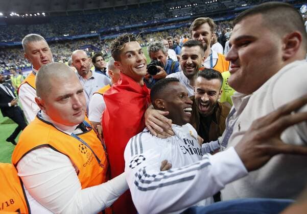 Cristiano Ronaldo of Real Madrid smiles as he celebrates with the fans during the UEFA Champions League Final match at the NSK Olimpiyskiy Stadium, Kiev. Picture date 26th May 2018. Picture credit should read: David Klein Sportimage EDITORIAL USE ONLY. No use with unauthorised audio, video, data, fixture lists, club league logos or live services. Online in-match use limited to 120 images, no video emulation. No use in betting, games or single club league player publications.