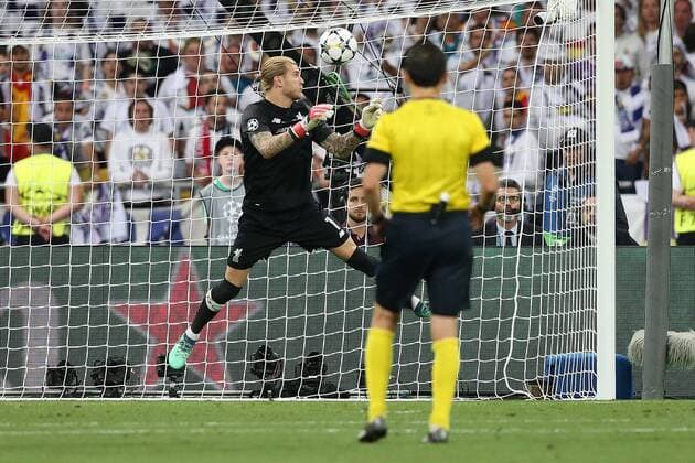 Real Madrid v Liverpool UEFA Champions League Final Loris Karius of Liverpool fumbles a shot by Gareth Bale of Real Madrid and concedes his side s 3rd goal during the UEFA Champions League Final at the Olympic Stadium, Kiev Content Not Available For UK Newspapers Copyright: xPaulxChestertonx FIL-11844-0145
