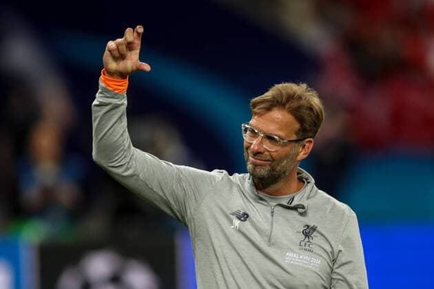 26th May 2018, Kiev Olympic Stadium, Kiev, Ukraine; UEFA Champions League Final, Real Madrid versus Liverpool; J& xfc;rgen Klopp applauds the fans for supporting Liverpool  ActionPlus12029324 StevexFeeney