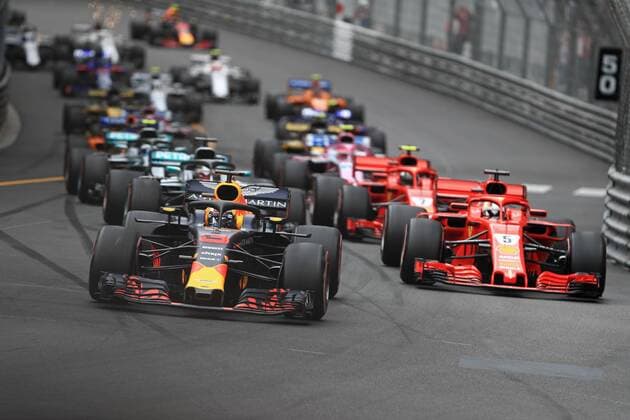 27th May 2018, Circuit de Monaco, Monaco, Monte Carlo; Monaco Formula 1 Grand Prix, race day; Aston Martin Red Bull Racing TAG Heuer, Daniel Ricciardo leads the race start  ActionPlus12029689 Octane