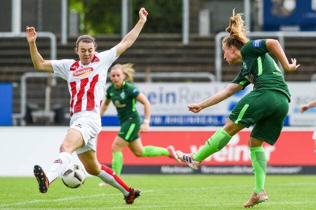 v li Meikayla Moore 1 FC Cologne 15 Franziska Gieseke Bremen 2 Duel duel tackle tackling Dynamics Action Action Soccer Allianz Women Bundesliga 1 FC Köln SV Werder Bremen xmhx