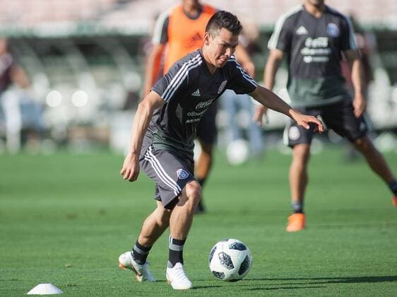 May 27, 2018 - Pasadena, California, U.S - Hirving Chuky Lozano of the Mexico national team Nationalteam during their final practice at the Rose Bowl in Pasadena, California on Sunday May 27, 2018. Mexico Practice at Rose Bowl - ZUMAp124 20180527_zaa_p124_505 Copyright: xJavierxRojasx