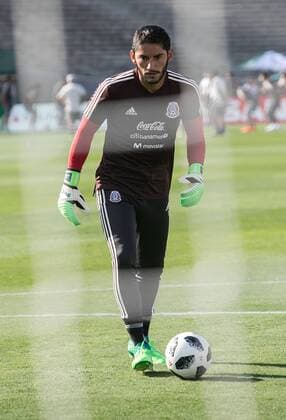 May 27, 2018 - Pasadena, California, U.S - Goalie of the Mexico national team Nationalteam Jesus Corona during their final practice at the Rose Bowl in Pasadena, California on Sunday May 27, 2018. Mexico Practice at Rose Bowl - ZUMAp124 20180527_zaa_p124_507 Copyright: xJavierxRojasx