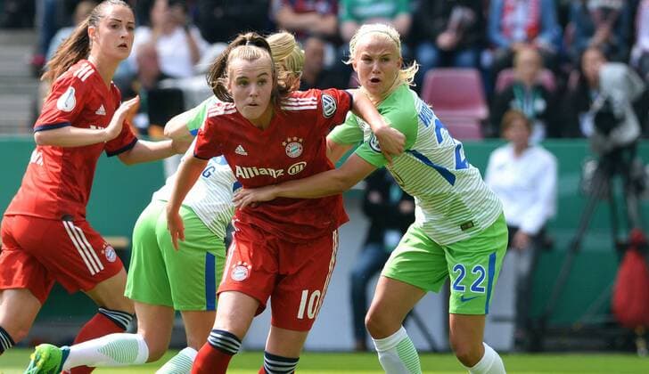 Football Women Germany DFB Cup Final Season 2017 2018 Rhein Energie Stadium Cologne VfL Wolfsburg white FC Bayern Munich red 3 2 n E Jill Roord FCB Pernille Harder Wolfsburg action