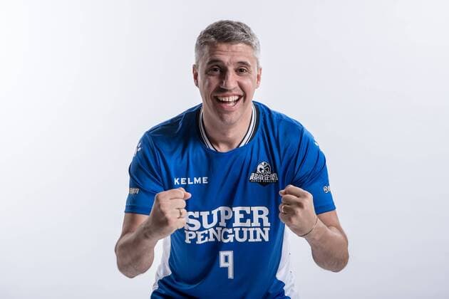 **EXCLUSIVE**Portrait of Argentine former player Hernan Crespo for the 2018 Super Penguin Soccer Celebrity Game in Shanghai, China, 31 May 2018. Official portraits of football celebrities for the 2018 Super Penguin Soccer Celebrity Game  pbu810325_07