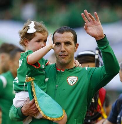 2nd June 2018, Aviva Stadium, Dublin, International Football Friendly, Ireland versus USA; John O Shea (c) of Ireland with his young daughter wave to the crowd prior to kickoff  ActionPlus12031859 PeterxFitzpatrick