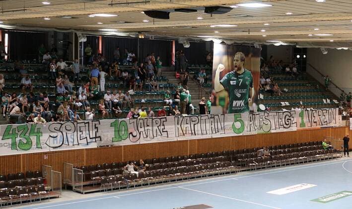 v li Show fans Choreography Choreography Choreos choreography for Stefan Schmitt DJK Rimpar Wolves DKB 2 Handball Bundesliga DJK Rimpar Wolves Eintracht Hildesheim xfsx