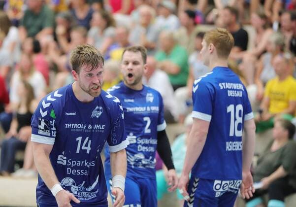 2 Handball Bundesliga HSG Konstanz Dessau Rosslauer HV 06 31 26 V FLORIAN PFEIFFER OF TOMAS PAVLICEK OF JOHANNES WASIELEWSKI OF 2 Handball Bundesliga HSG Konstanz Dessau Rosslauer HV 06 Konstanz Copyright: xEIBNER PeterxPisax EP_EER