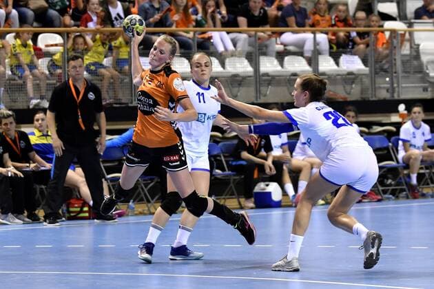 02-06-2018 HANDBAL: EUROPEES KAMPIOENSCHAP KWALIFICATIE: NEDERLAND- KOSOVO: ALMERE Lynn Knippenborg Foto: Sander Chamid xVIxVIxImagesx xSoenarxChamidxsportfotografiexIVx 11116626