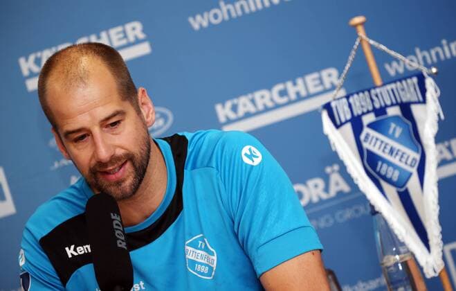 TVB Stuttgart Press Conference Germany Stuttgart 03 06 2018 Handball DKB Bundesliga Season 2017 2018 TVB Stuttgart Press Conference Jürgen Schweikhardt old and new coach