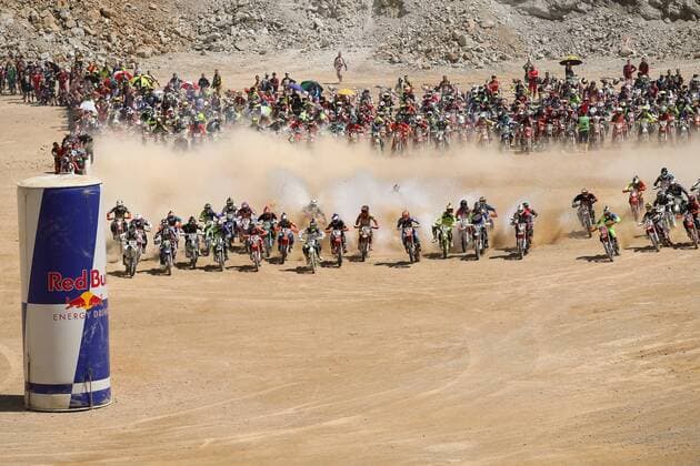 Themen der Woche - SPORT KW22 Bilder des Tages - SPORT MOTOCROSS - Erzbergrodeo 2018 EISENERZ,AUSTRIA,03.JUN.18 - MOTORSPORTS, MOTORCYCLE, MOTOCROSS - Erzbergrodeo 2018. Image shows participants at the start. GEPAxpictures xChristianxWalgram