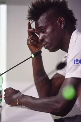 Photo Marco Alpozzi - LaPresse June 03, 2018 Vinovo (Italy) press conference PK Pressekonferenz of the Italian national football team at the Vinovo Traing Center before trying match with Nederland In the pic: Mario Balotelli  Copyright: xMarcoxAlpozzi LaPressex