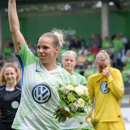 Isabel Kerschowski Wolfsburg 27 says goodbye to Wolfsburg fans Football Allianz Women Bundesliga VfL Wolfsburg 1 FC Köln xmhx