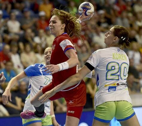 From left Slovenina INES AMONO, Czech IVETA LOZUMOVA and Slovenian ALJA KOREN in action during the final game Czech Republic vs. Slovenia in Group 5 of the women s European handball championship in Most, Czech Republic, June 3, 2018. (CTKxPhoto OndrejxHajek) CTKPhotoP201806030511201  HAJ 03