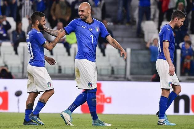 Photo LaPresse - Marco Alpozzi June 4, 2018 Turin ( Italy ) Italy vs Netherlands - friendly match - Allianz Arena Stadium of Turin. in the pic: Simone Zaza (Italy)celebrating goal Lorenzo Insigne (Italy)  Copyright: xLaPresse MarcoxAlpozzix