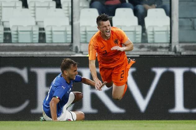 (L-R) Domenico Criscito of Italy, Hans Hateboer of Holland during the International Friendly Länderspiel match between Italy and The Netherlands at Allianz Stadium on June 04, 2018 in Turin, Italy International friendly match 2017 2018 xVIxVIxImagesx xMauricexvanxSteenxIVx 11131896
