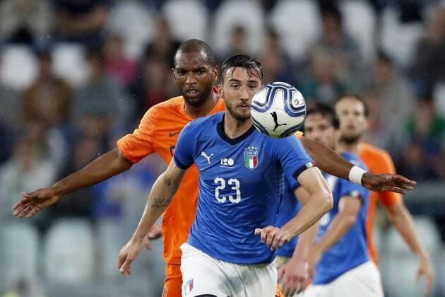 (L-R) Ryan Babel of Holland, Bryan Cristante of Italy during the International Friendly Länderspiel match between Italy and The Netherlands at Allianz Stadium on June 04, 2018 in Turin, Italy International friendly match 2017 2018 xVIxVIxImagesx xMauricexvanxSteenxIVx 11131897