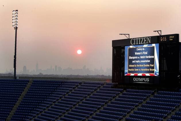 - NEW YORK, USA : Illustration picture shows the tennis stadium prior to the women final match between Belgian Justine Henin-Hardenne and Maria Sharapova of Russia at the US Open Tennis tournament, Saturday 09 September 2006, in Flushing Meadows, New York. Sharapova won 6-4, 6-4. DIDIERxMOSSIAT  x5014044x