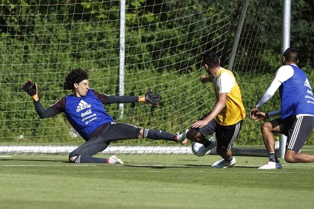 Fußball, Training Nationalteam Mexiko June 5, 2018 - EUM20180605DEP19.JPG.COPENHAGUE, Dinamarca, Soccer-Futbol-Seleccion Mexicana.- 5 de junio 2018.- Aspecto del entrenamiento de la Seleccion Mexicana de cara a su partido ante su similar de Dinamarca a disputarse el proximo sabado. En la imagen, el guardameta Guillermo Ochoa. Foto: Agencia EL UNIVERSAL Luis Cortes RCC. Latin News: June 5, 2018  - ZUMAu78_ 20180605_zaf_u78_558 Copyright: xLuisxCortesx