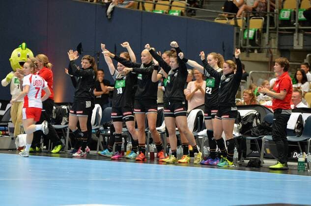 06 06 2018 xemx Handball Womens Test Match Germany Poland emspor cheering at Deutsche Bank Muenchen