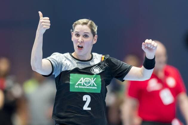 GER Handball Laenderpiel Women Germany vs Poland 06 06 2018 Olympiahalle Muenchen GER Handball Laenderpiel Women Germany vs Poland in picture Cheers to Marlene Zapf Germany 2 nordphotox xStraubmeier nph00004
