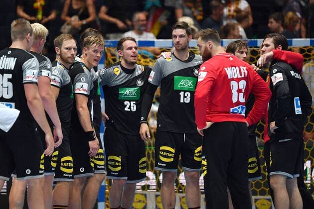 Teamfoto Team Team Teamfoto German players Disappointment Frustration disappointed frustrated dejected after the game Handball Laenspiel der Maenner Germany GER Norway NOR 25 30 at 06 06 2018 Olympiahalle in Muenchen