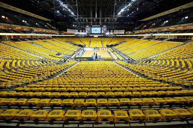 Basketball Berlin 07 06 2018 easyCredit BBL 1 Bundesliga Season 2017 2018 Playoffs Final Game 2 Alba Berlin FC Bayern Munich Mercedes Benz Arena sports venue with 10000 fan t-shirts designed choreography