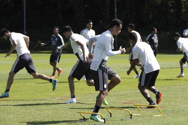 June 8, 2018 - EUM20180608DEP11.JPG.COPENHAGUE, Dinamarca, Soccer Futbol-Seleccion Mexicana.- 8 de junio de 2018. Aspectos del entrenamiento de la Seleccion Mexicana, previo al partido que tendran con su similar de Dinamarca este sabado a las 13:00 horas del centro de Mexico; ultimo partido antes del Mundial de Rusia 2018. Foto: Agencia EL UNIVERSAL Luis Cortes MAR. Latin News: June 8, 2018  - ZUMAu78_ 83685052st Copyright: xLuisxCortesx