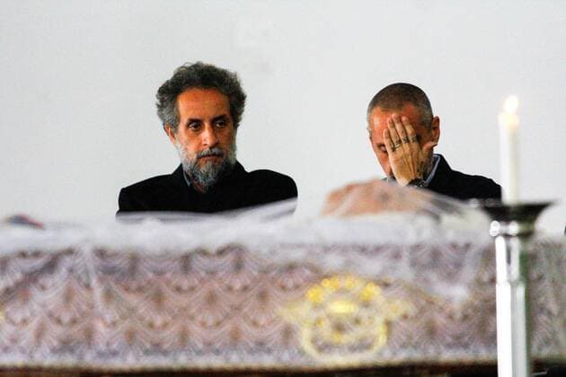 Morre em SP a tenista Maria Esther Bueno SÃO PAULO, SP - 09.06.2018: MORRE EM SP A TENISTA MARIA ESTHER BUENO - Pedro Bueno (d), nephew of Maria Esther during the funeral. Died yesterday (08), the greatest Brazilian tennis player, Maria Esther Bueno to the 78 years in São Paulo. Esther was hospitalized at the 9th of July Hospital since May because of cancer. The funeral takes place in the Bandeirantes Palace and the burial will be in the cemetery of Consolacao, only for family and friends. (Photo: Aloisio Mauricio Fotoarena) x1547157x  AloisioxMauricio