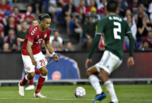 WM 2018, Testspiel, Dänemark - Mexiko Yussuf Yurary Poulsen fra Danmark scorer til 1-0 under venskabs landskampen i fodbold mellem Danmark og Mexico paa Broendby Stadion, loerdag den 9. juni 2018. , Broendby Denmark  Copyright: ©LarsxMoeller LarsxMoellerx COP102 spdk20180609-222002-L