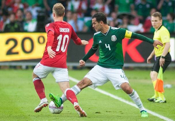 WM 2018, Testspiel, Dänemark - Mexiko Denmark s Christian Eriksen (L) vies for the ball with Mexico s Rafael Marquez (R) during the International Friendly Länderspiel soccer match between Denmark and Mexico in Brondby, Denmark, 09 June 2018. Denmark vs Mexico !ACHTUNG: NUR REDAKTIONELLE NUTZUNG!  Copyright: xRicardoxRamírezx COP 20180610-636641862387379798