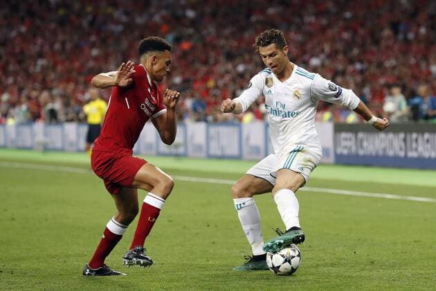 (L-R) Trent Alexander-Arnold of Liverpool FC, Cristiano Ronaldo of Real Madrid during the UEFA Champions League final between Real Madrid and Liverpool on May 26, 2018 at NSC Olimpiyskiy Stadium in Kyiv, Ukraine UEFA Champions League 2017 2018 xVIxVIxImagesx xMauricexvanxSteenxIVx 11173624