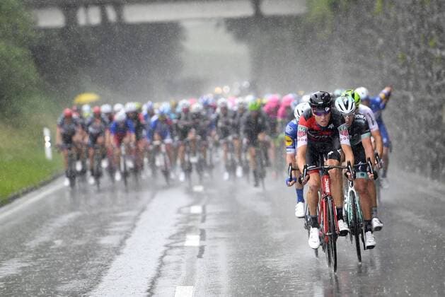 Bilder des Tages - SPORT Peloton CYCLISME : Tour de Suisse - Etape 4 - Gansingen a Gstaad - 12 06 2018 PhotoNews Panoramic 