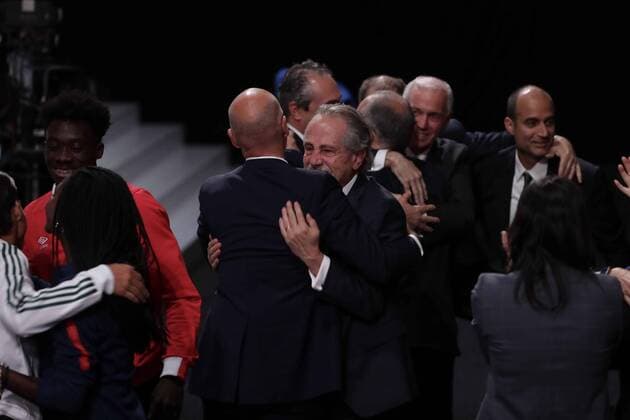 June 13, 2018 - EUM20180613DEP19.JPG.MOSCÃö, Rusia., SoccerFutbol-Mundial 2026.- Decio de Maria, presidente de la Federacion Mexicana de Futbol, celebra junto con Carlos Cordeiro presidente de la Federacion de Soccer de EUA, el otorgamiento de la sede del Mundial 2026 a Estados Unidos, Mexico y Canada. Foto: Agencia EL UNIVERSALLuis CortesMAR. Latin News: June 13, 2018  - ZUMAu78_ 20180613_zaf_u78_522 Copyright: xElxUniversalx