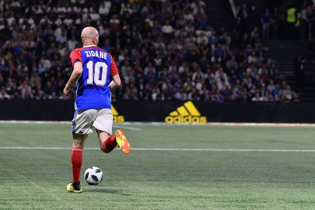 June 12, 2018 - Nanterre, Ile-de-France, France - Former football player Zinedine Zidane during the 2018 Friendly Game football match between France 98 and FIFA 98 on June 12, 2018 at U Arena in Nanterre near Paris, France France 98 v Fifa 98 - Legends Game  - ZUMAn230 20180612_zaa_n230_1037 Copyright: xJulienxMattiax