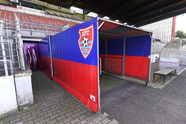 Football Grotenburg Stadium on 11 06 2018 in Krefeld The Grotenburg Stadium formerly known as Grotenburg Kampfbahn is a football stadium in Krefelder district Bockum It is home since 1971, the football club KFC Uerdingen xRx
