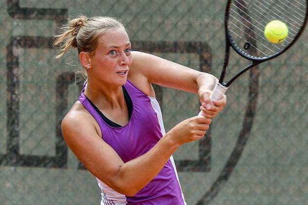 ITF Womens Circuit 6 ITF Bredeney Ladies Open 2018 of 11 16 June 16 06 2018 Club Tennis Club Bredeney e V Essen 5037 Zeißbogen 29 45133 Essen Essen GER ITF Womens Circuit 6 ITF Bredeney Ladies Open 2018 from 11 16 June in the picture Cindy BURGER NED at the backhand nph Mauelshagen nph00321