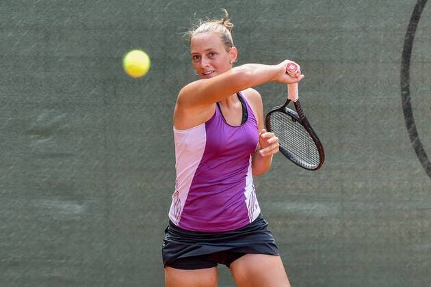 ITF Womens Circuit 6 ITF Bredeney Ladies Open 2018 of 11 16 June 16 06 2018 Club Tennis Club Bredeney e V Essen 5037 Zeißbogen 29 45133 Essen Essen GER ITF Womens Circuit 6 ITF Bredeney Ladies Open 2018 from 11 16 June in the picture Cindy BURGER NED at the forehand shot nph Mauelshagen nph00321