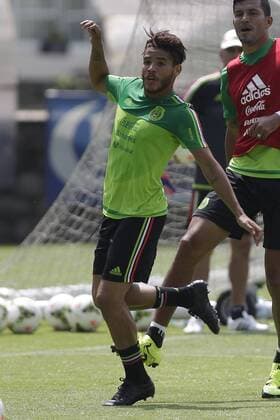 June 16, 2018 - EUM20180616DEP05.JPG .CIUDAD DE MEXICO. SoccerFutbol-Rusia 2018.- La Seleccion Mexicana iniciara su participacion en el Mundial Rusia 2018 este sabado 17 de junio de 2018, al medirse con el equipo de Alemania en el Estadio Luzhniki. Jonathan dos Santos, entre los que podrian ser contemplados para la alineacion mexicana. Foto: Archivo Agencia EL UNIVERSALEELG Latin News: June 16, 2018  - ZUMAu78_ 20180616_zaf_u78_510 Copyright: xElxUniversalx