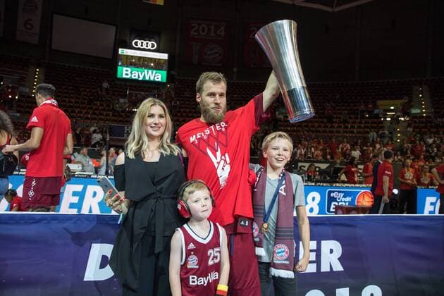 Cheers over the won German championship Anton Gavel 25 FC Bayern Basketball with his family and the cup in the hands FC Bayern Basketball vs Alba Berlin Basketball BBL Playoffs Final 16 06 2018 Munich Bavaria Germany Copyright: xkolbert-press ChristianxKolbertx