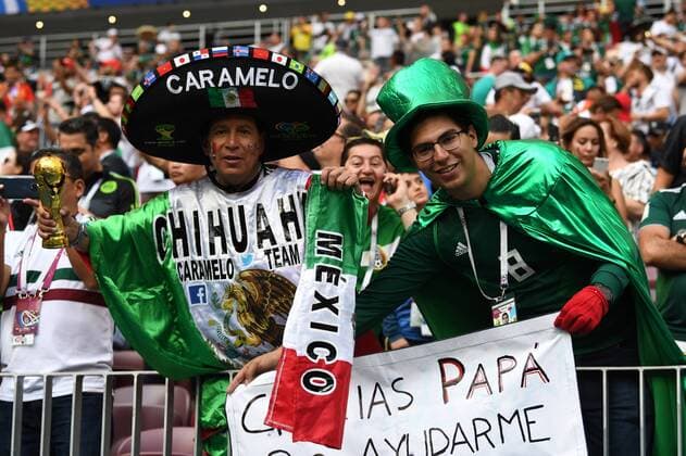 Soccer Mens Season 2017 18 World Cup in Russia Group F 1 Gameday Luschniki Stadium Moscow Germany Mexico Fan from Mexico in fan jersey with sombrero and with the flag of Mexico 17 06 2018 Copyright: xMatthiasxKochx