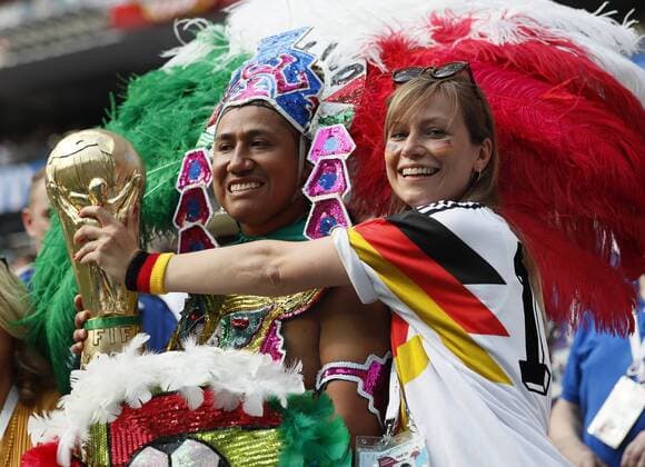 A Mexico and German pose ahead of the FIFA World Cup WM Weltmeisterschaft Fussball 2018 Group F match at the Luzhniki Stadium, Moscow. Picture date 17th June 2018. Picture credit should read: David Klein Sportimage EDITORIAL USE ONLY. No use with unauthorised audio, video, data, fixture lists, club league logos or live services. Online in-match use limited to 120 images, no video emulation. No use in betting, games or single club league player publications.